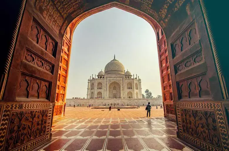 From the Taj to the Tropics: Golden Triangle and Kerala