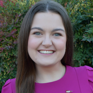 Katie Roman headshot